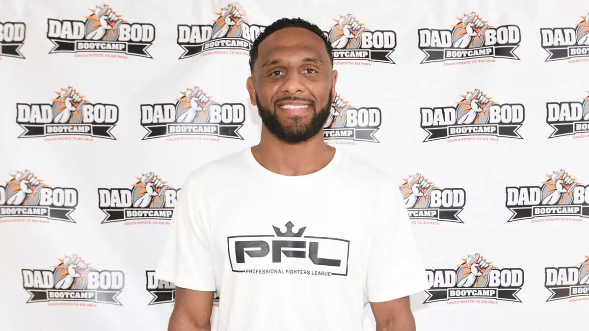 Эй Джей МакКи