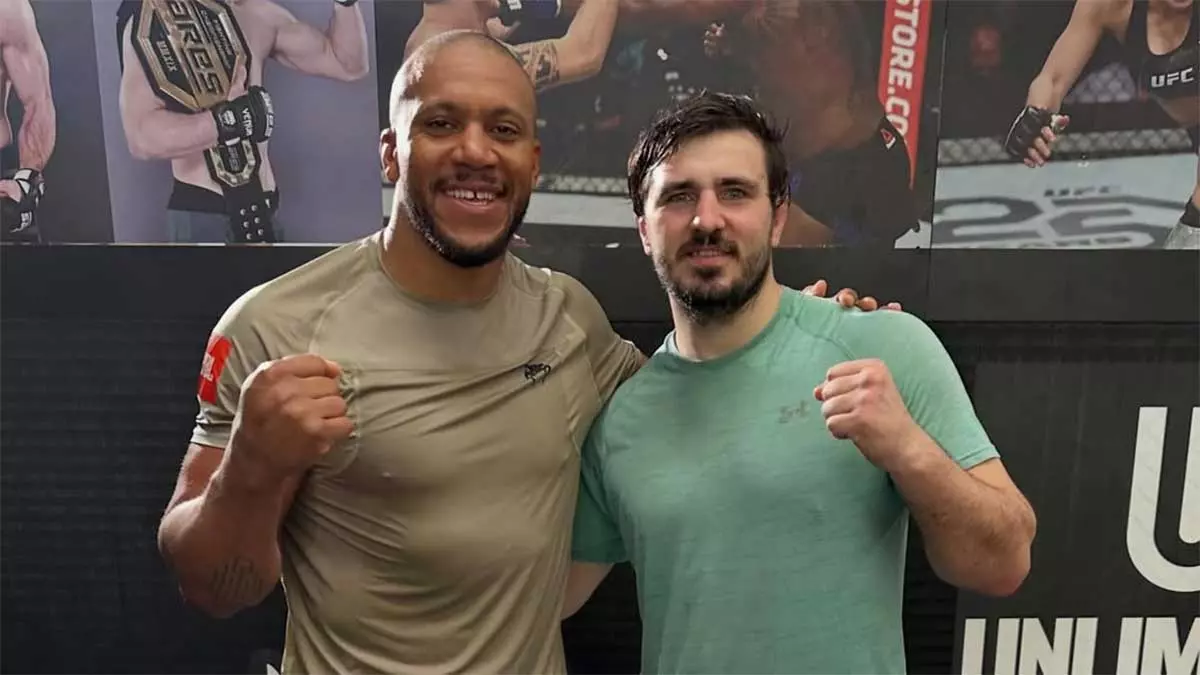 Сирил Ган и Артём Вахитов