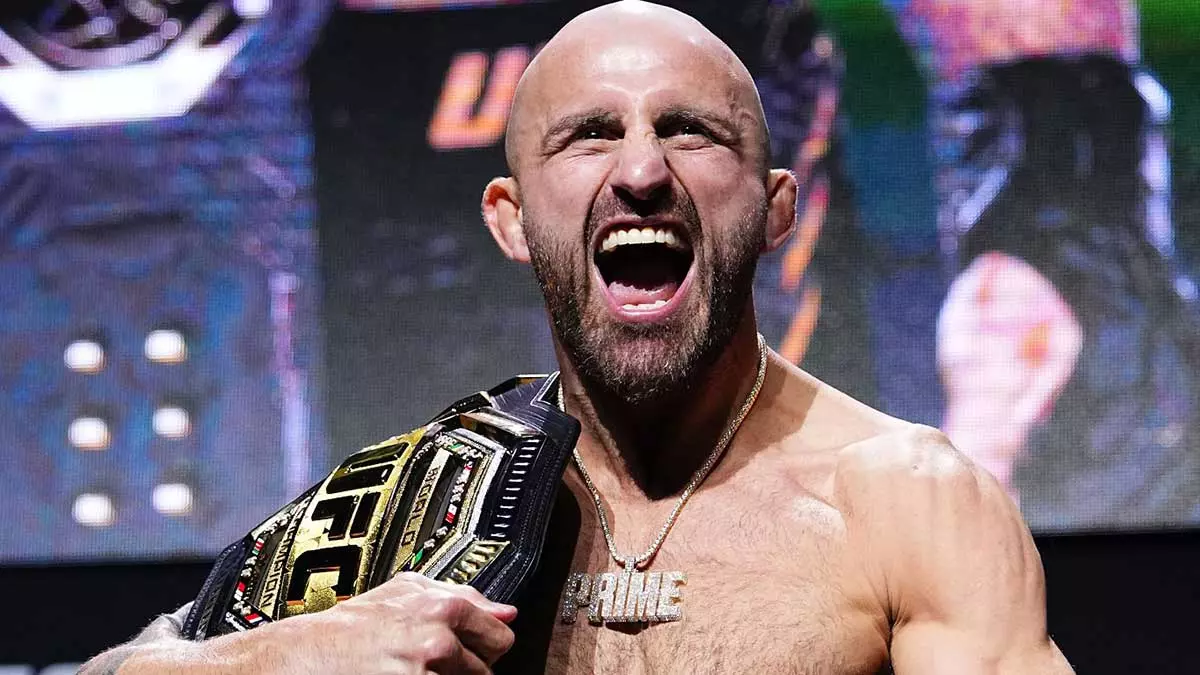 Александр Волкановски