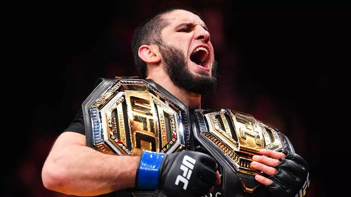 Ислам Махачев