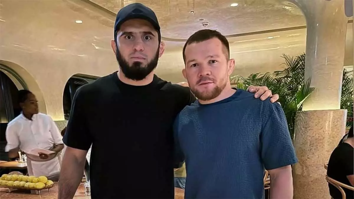 Ислам Махачев и Пётр Ян