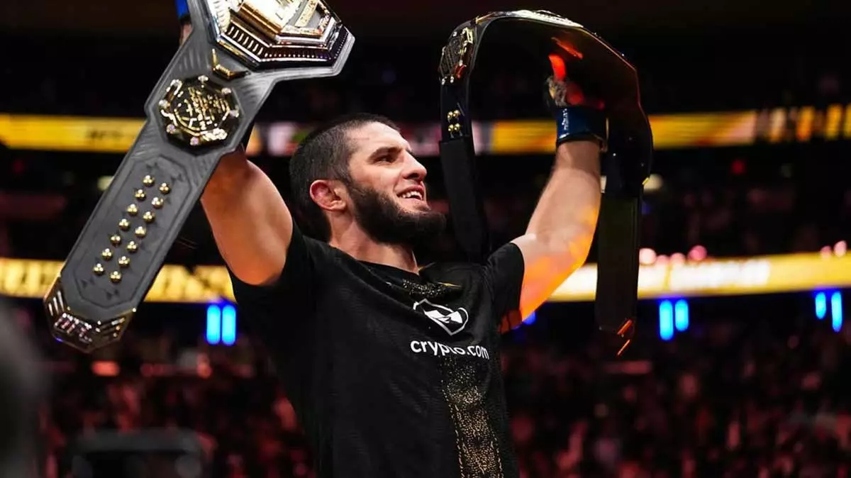 Ислам Махачев