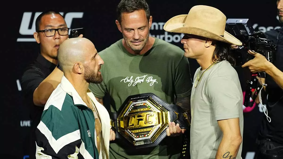 Александр Волкановски и Диего Лопес