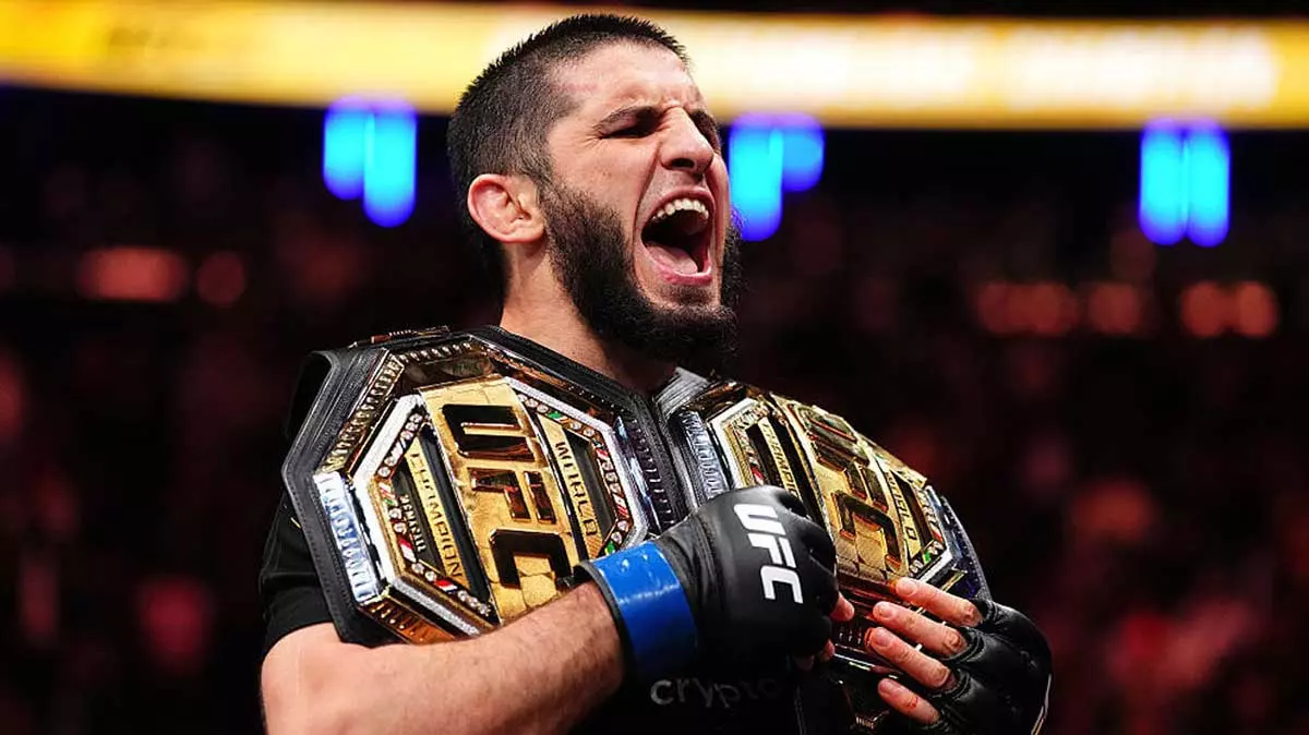 Ислам Махачев