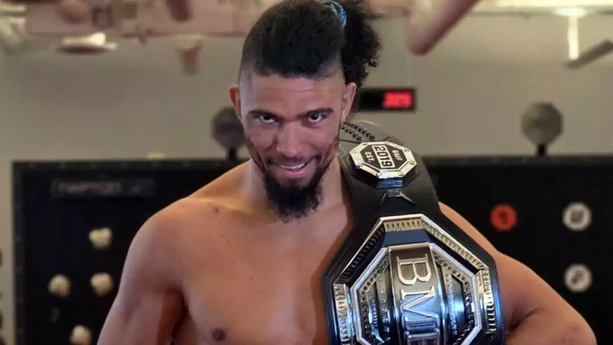 Джонни Уокер