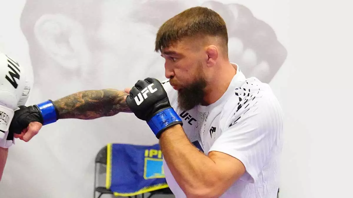 Ярослав Амосов