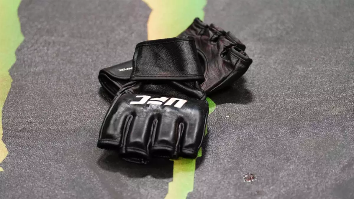 Старейший боец в ростере UFC объявил об отставке