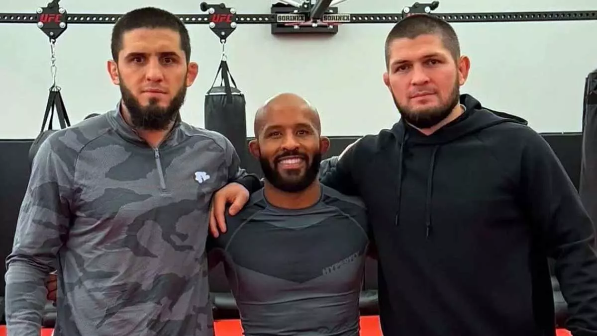 Ислам Махачев, Деметриус Джонсон и Хабиб Нурмагомедов