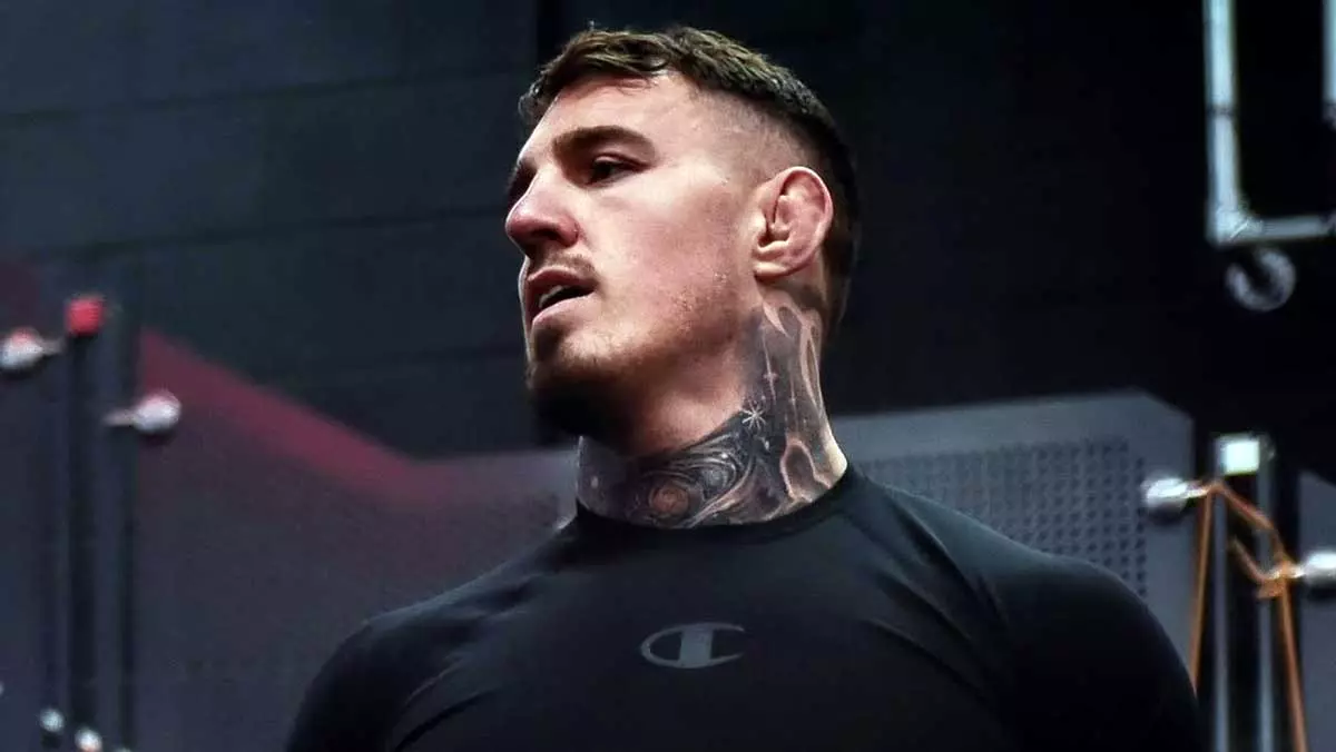 Том Аспиналл