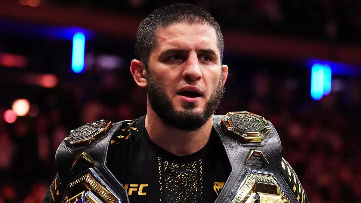 Ислам Махачев