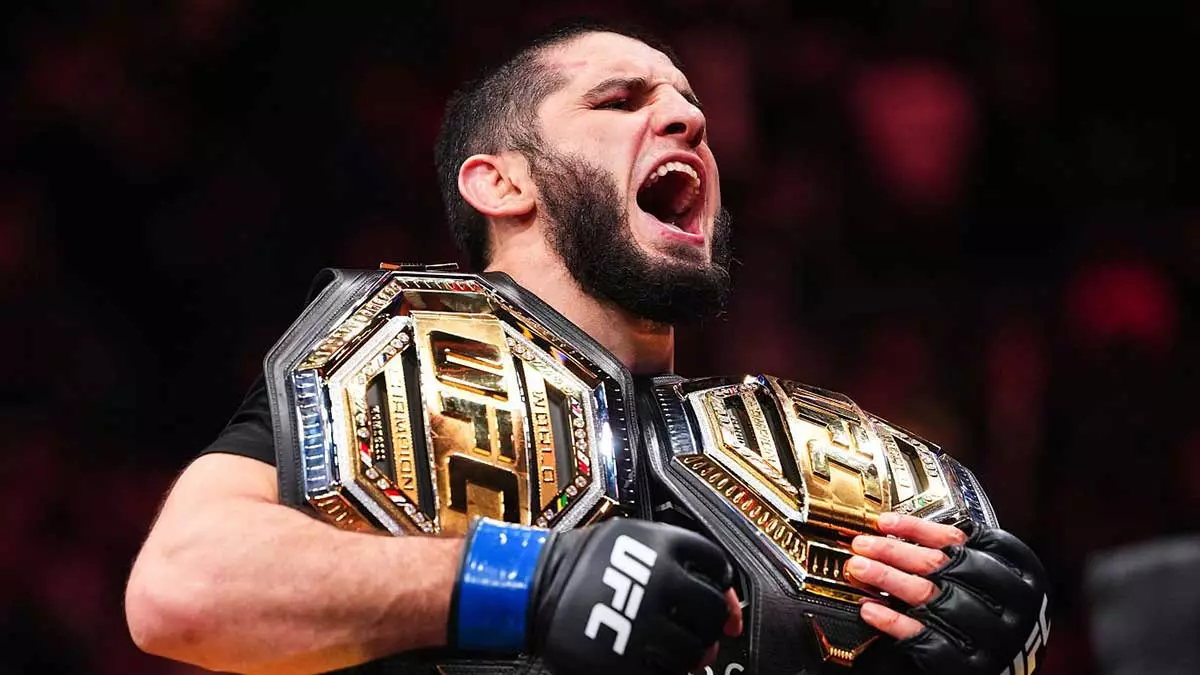 Ислам Махачев