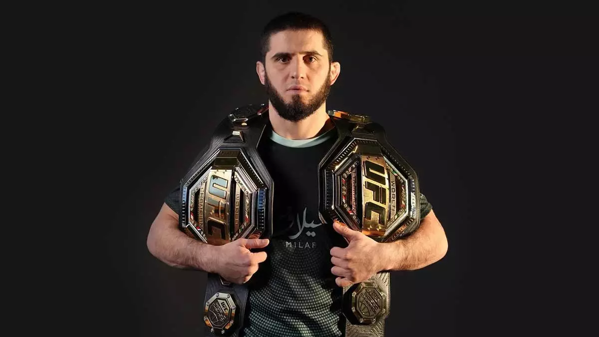 Ислам Махачев