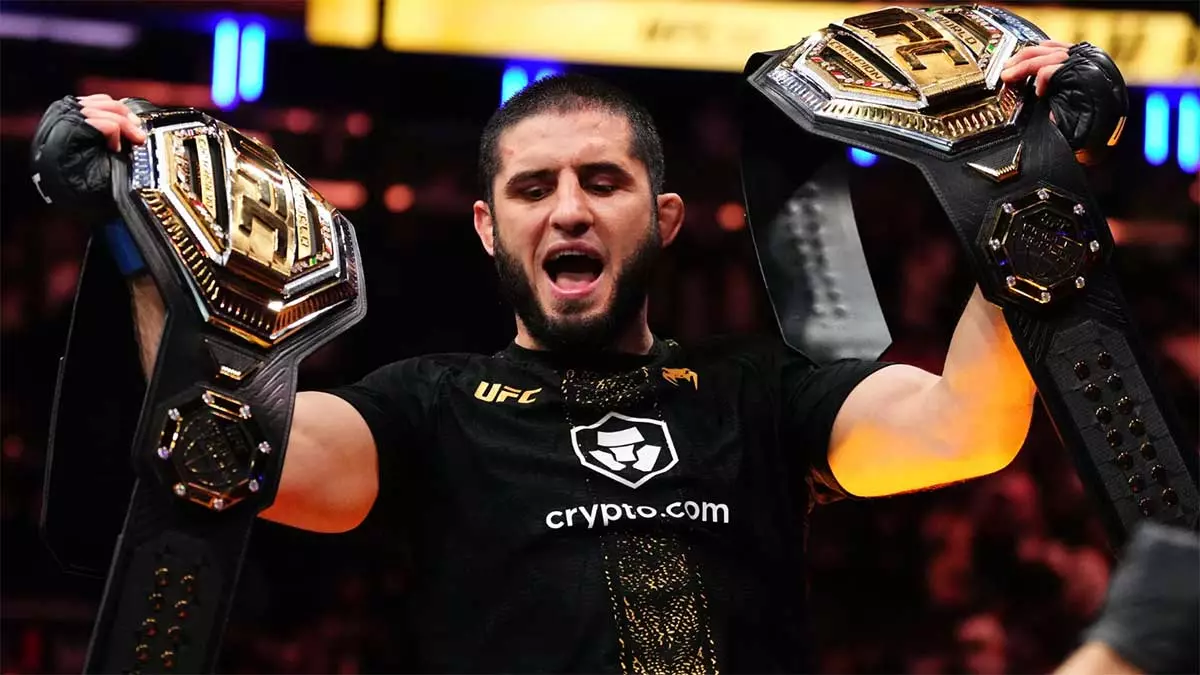 Ислам Махачев