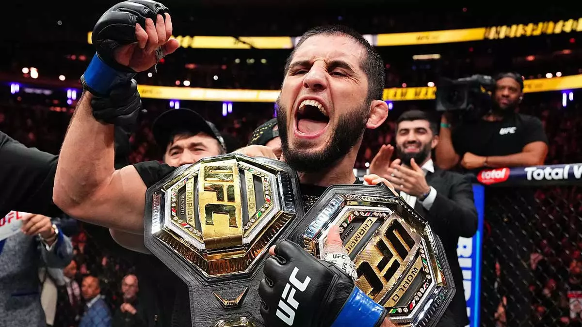 Ислам Махачев