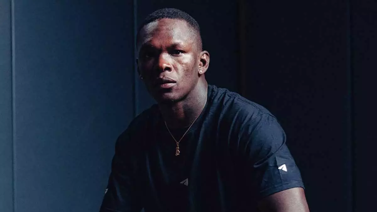 Исраэль Адесанья