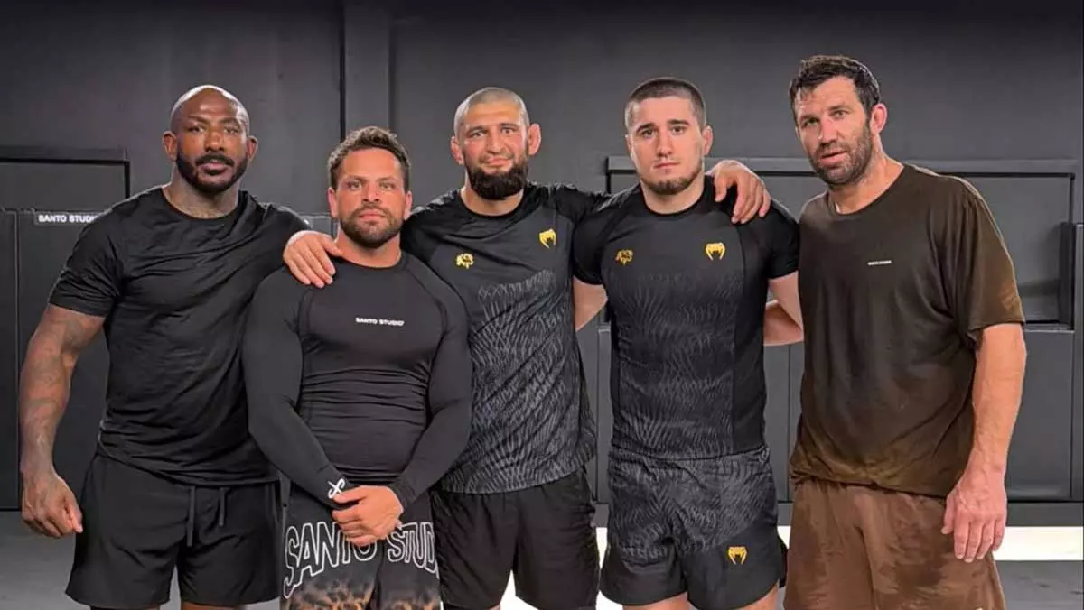 Хамзат Чимаев в тренировочном лагере