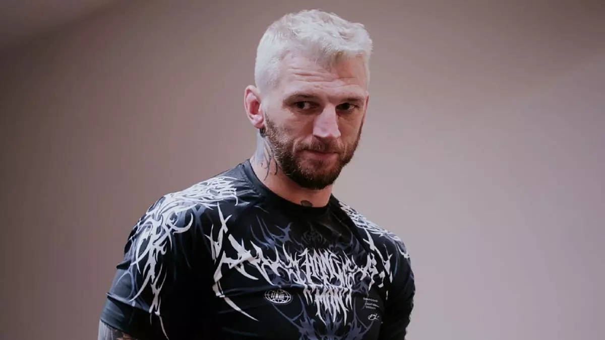 Дэн Хукер