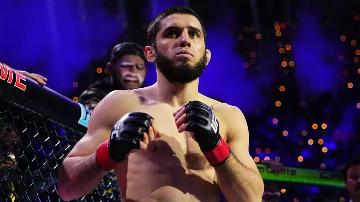 Ислам Махачев