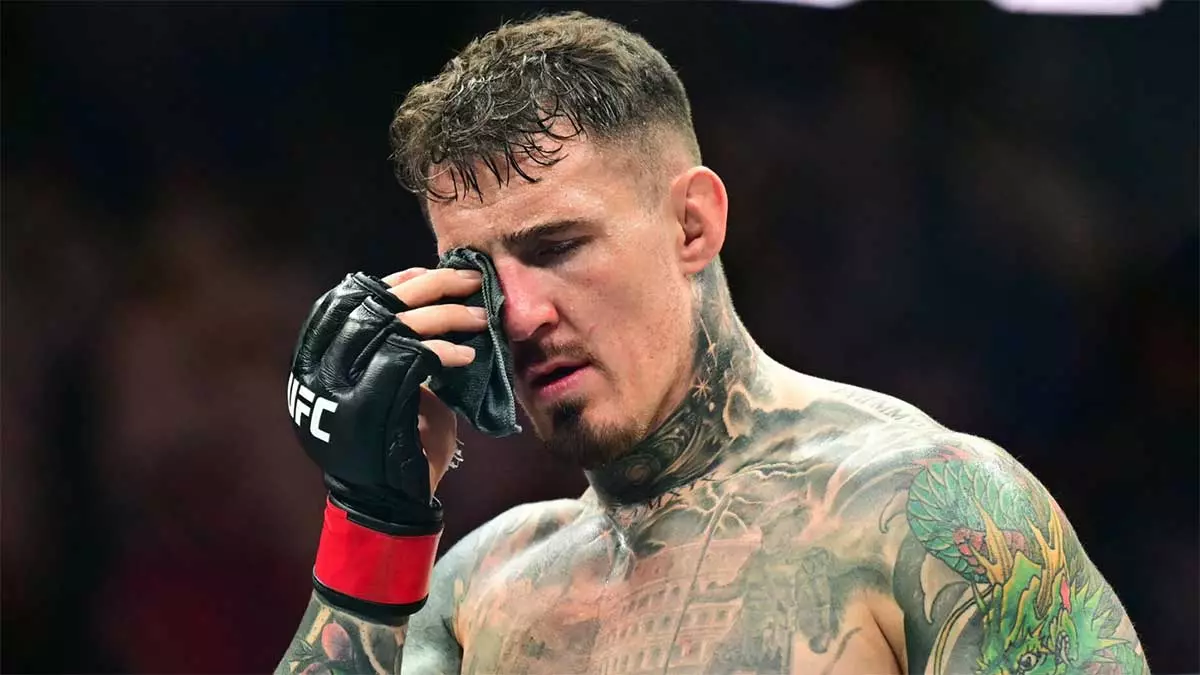 Том Аспиналл