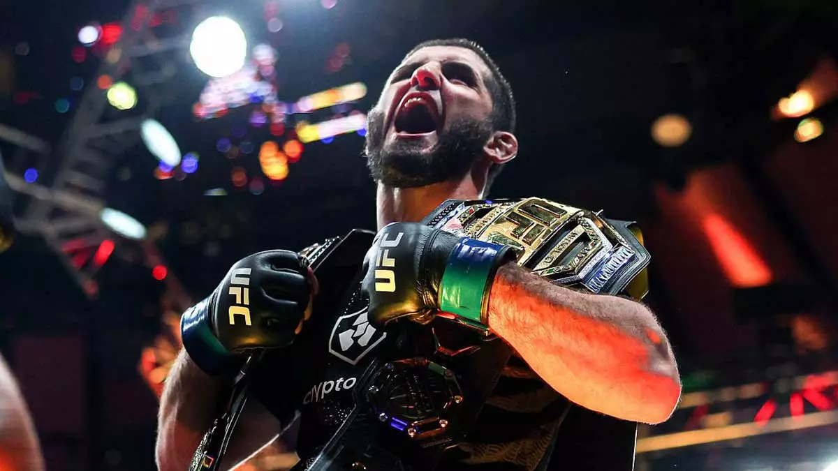 Ислам Махачев